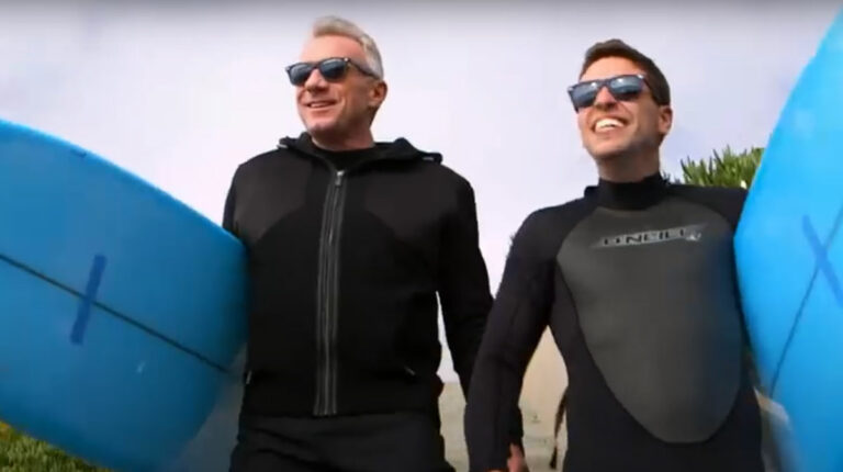 Joe Montana – Surfin’ to the Big Game with Zach