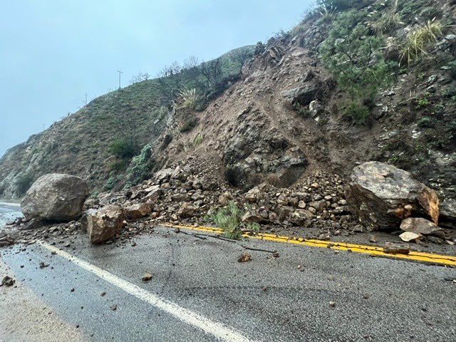 Highway 1 along Big Sur coast closed after multiple rockslides